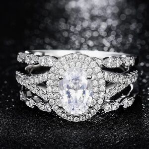 18K White Gold Plated Cubic Zirconia Oval Halo Wedding Engagement Ring